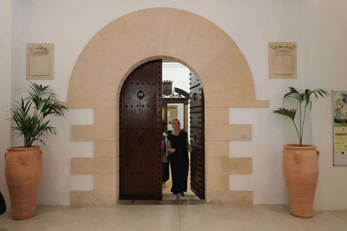 Todas las imágenes de la rueda de prensa en Ibiza de la presidenta del Govern, Marga Prohens
