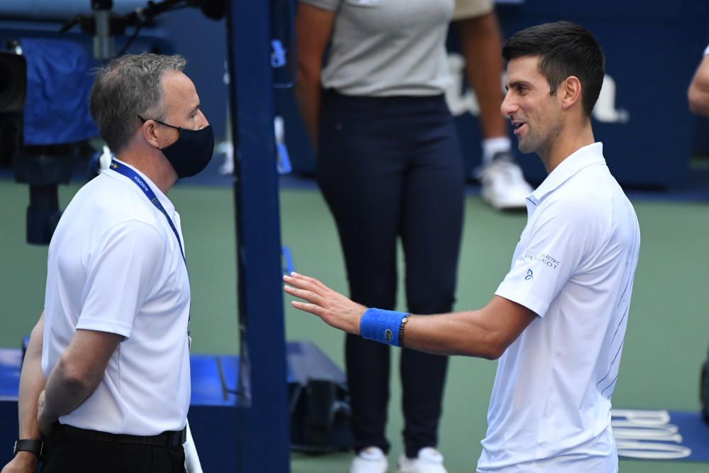 Las disculpas y la descalificación de Djokovic