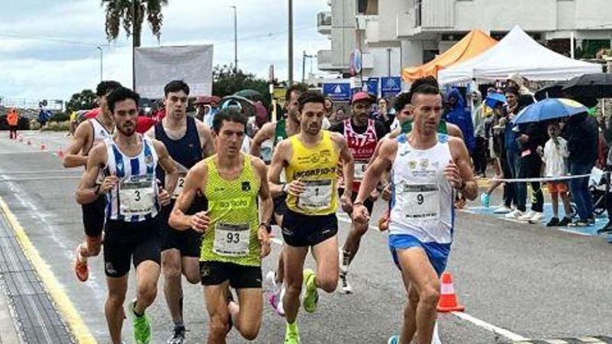 García y Millard brillan bajo la lluvia en la 40 Milla Urbana Isla de Ibiza