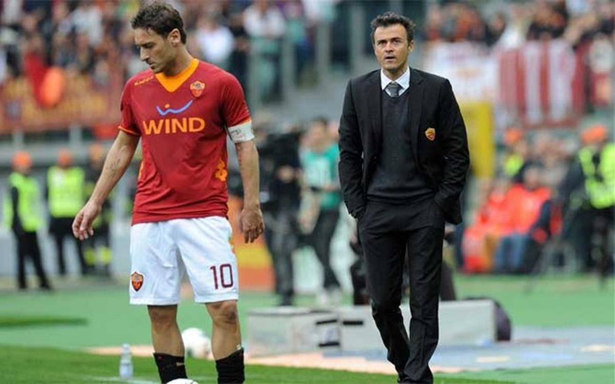 Francesco Totti y Luis Enrique cuando ambos compartían equipo en Roma