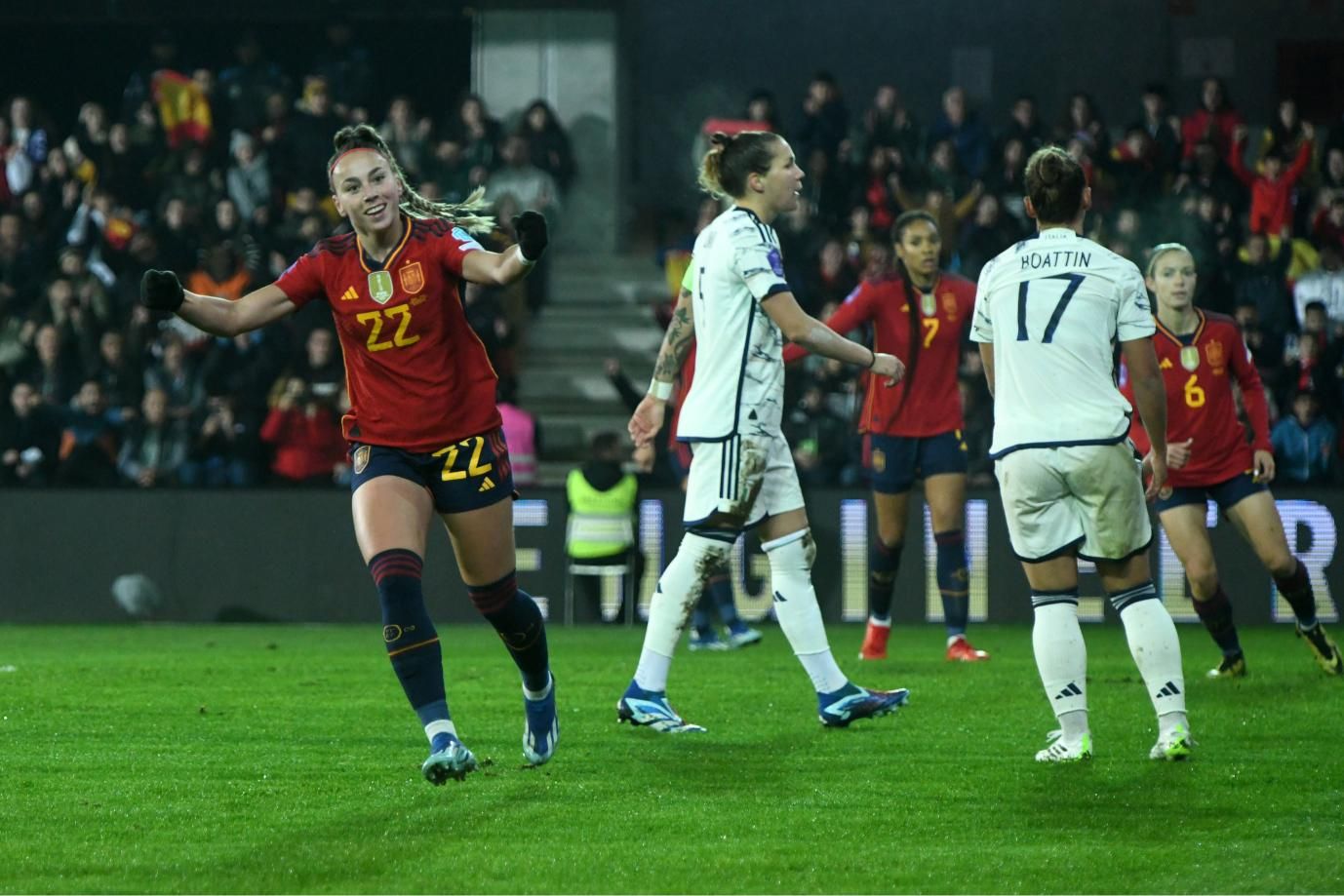 La afición se vuelca con las campeonas del mundo