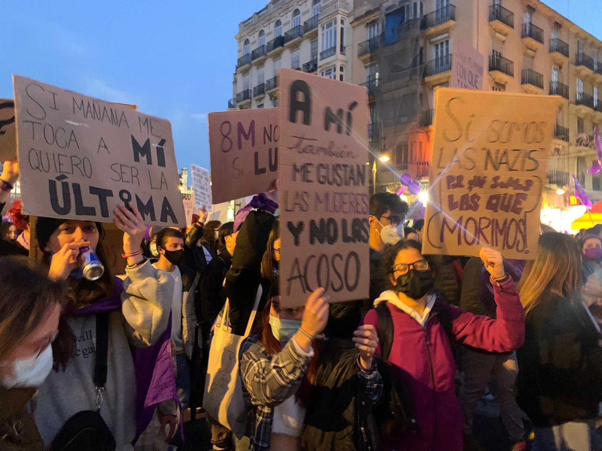 Arranca la manifestación del 8M en València