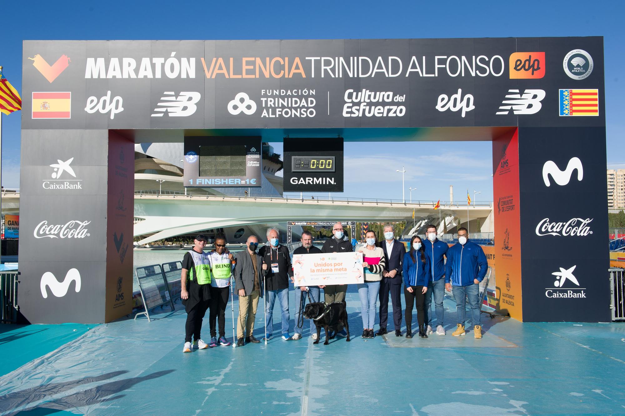 Dia Internacional de las personas con discapacidad en el entorno del Maratón Valencia Trinidad Alfonso EDP