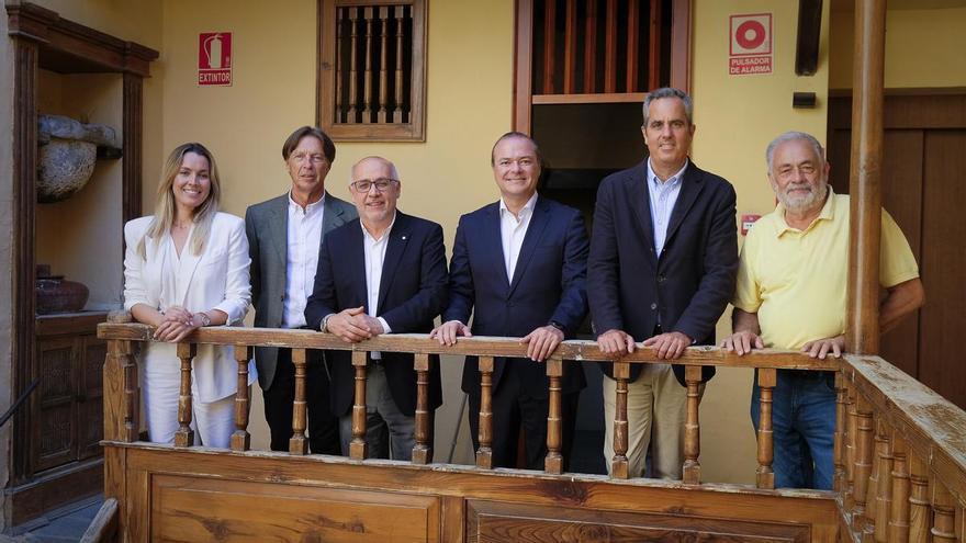 Quince candidatos para elegir al presidente del Cabildo de Gran Canaria