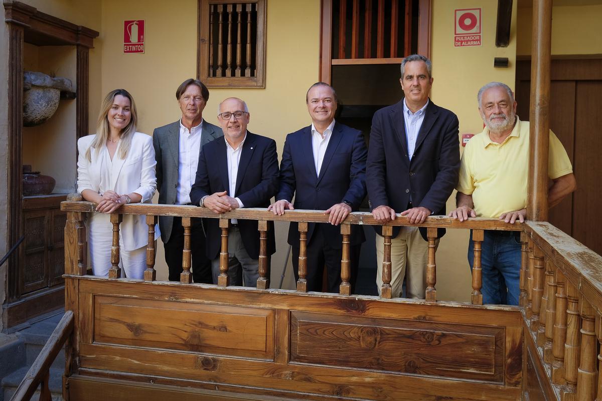 Los principales candidatos a la Presidencia en el patio de la Casa-Museo Pérez Galdós