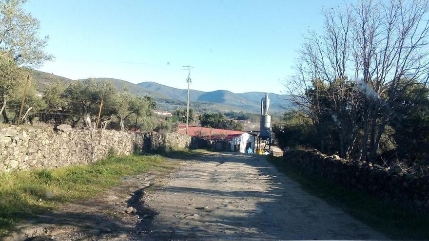 El Ejecutivo regional destinará 6,3 millones de euros a mejorar los caminos rurales en Extremadura
