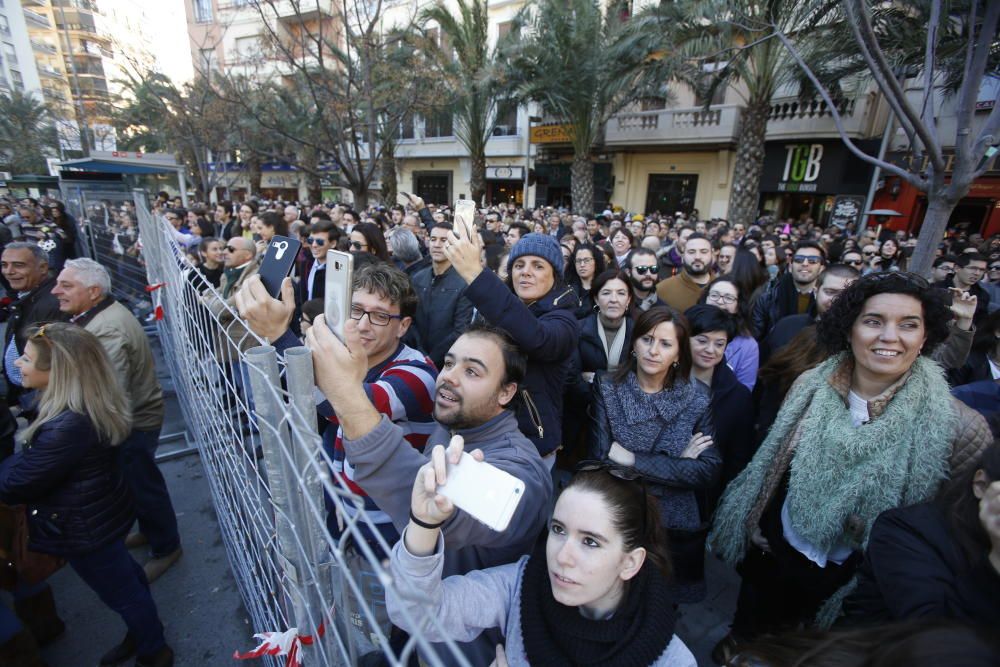 Una Nochevieja a ritmo de mascletà en Alicante