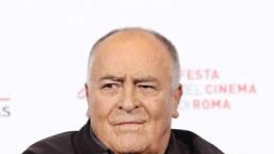 El director Bernardo Bertolucci