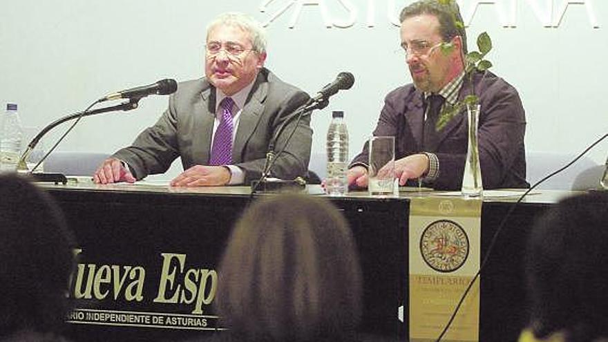 De izquierda a derecha, Eugenio Martín y Juan Povedano.