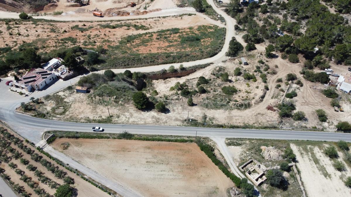 Galería: Así ha quedado el vertedero ilegal de Cala Tarida