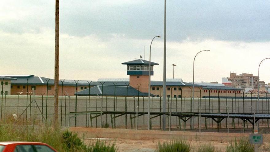 Exterior del centro penitenciario de Palma, donde ocurrió el incidente.