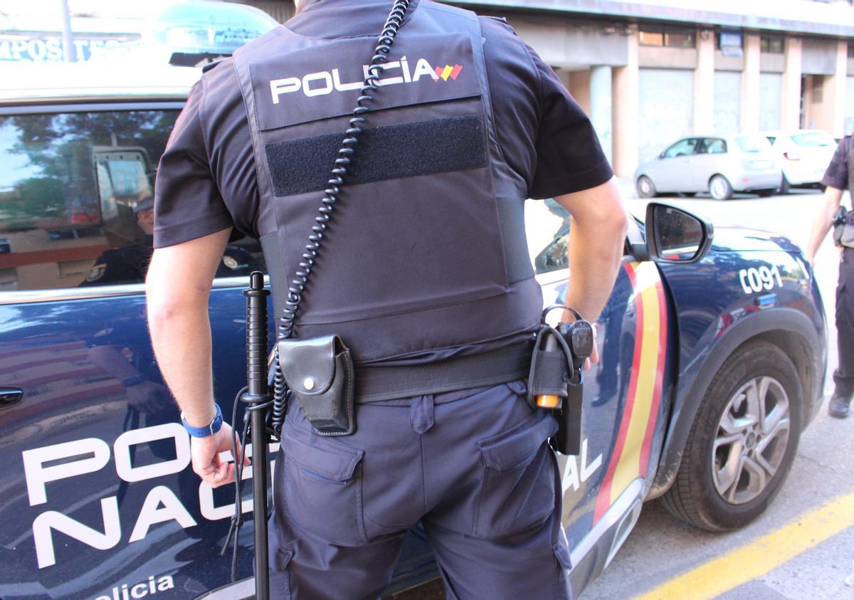 Imagen de un agente de la Policía Nacional