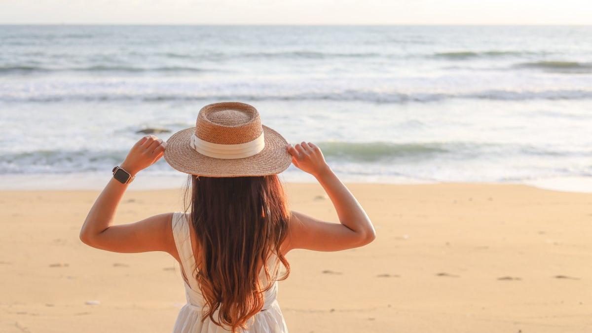 6 bikinis de lentejuelas 'glam' y llamativos de las rebajas de Calzedonia: brillarás bajo el sol este verano