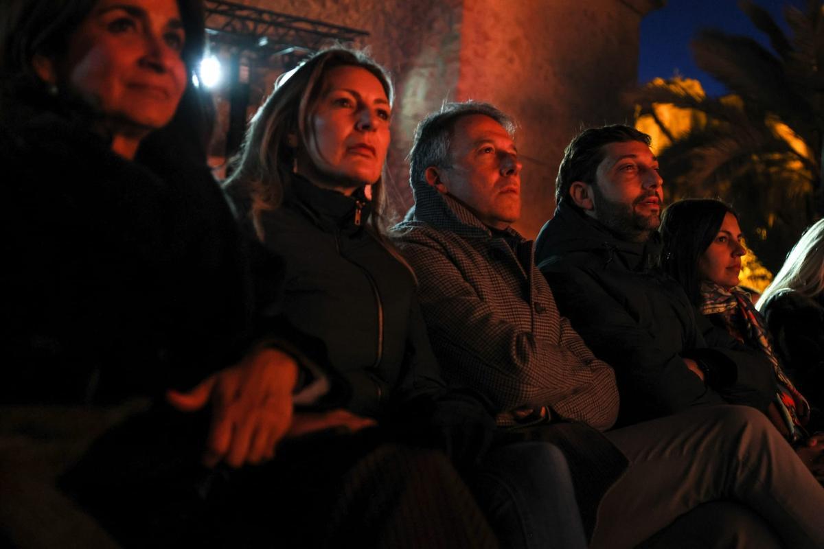 Así fue el Vía Crucis viviente del Paso Morado de Lorca
