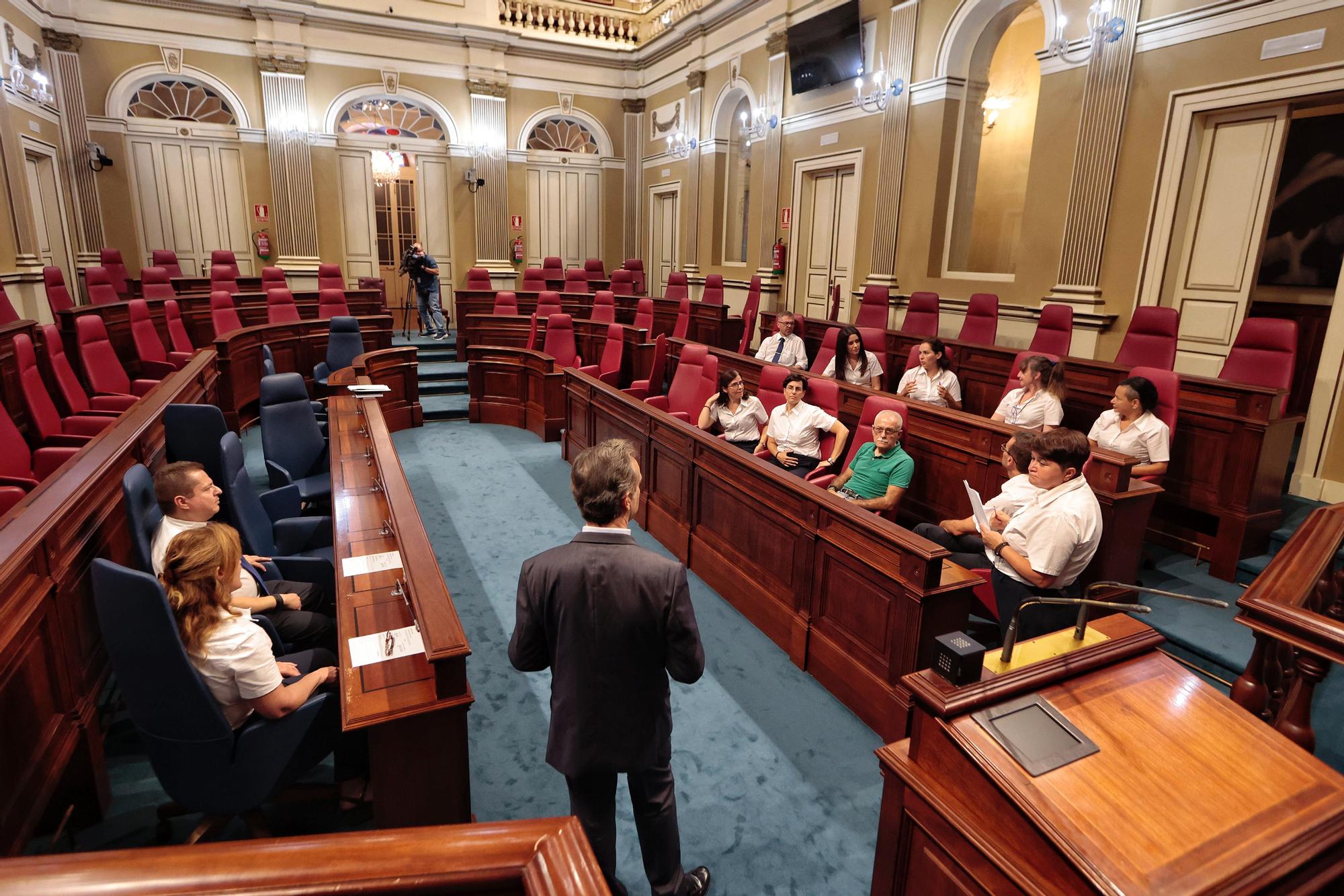 Preparativos para la sesión constitutivo del Parlamento
