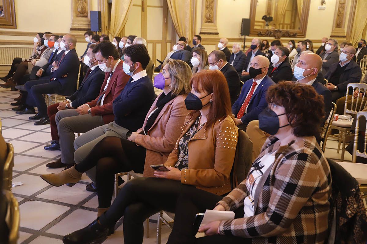 La consejera Rocío Ruiz en el Foro Diario Córdoba sobre las políticas sociales