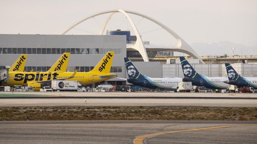 Spirit Airlines cancel·la tots els vols i anuncia «un tancament progressiu i ordenat de les seves activitats»