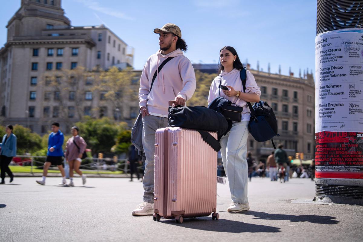 Catalunya estrena la pujada de la taxa turística en plena Setmana Santa