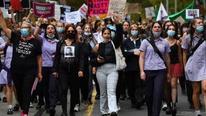 Miles de mujeres se manifiestan en Melbourne contra los abusos