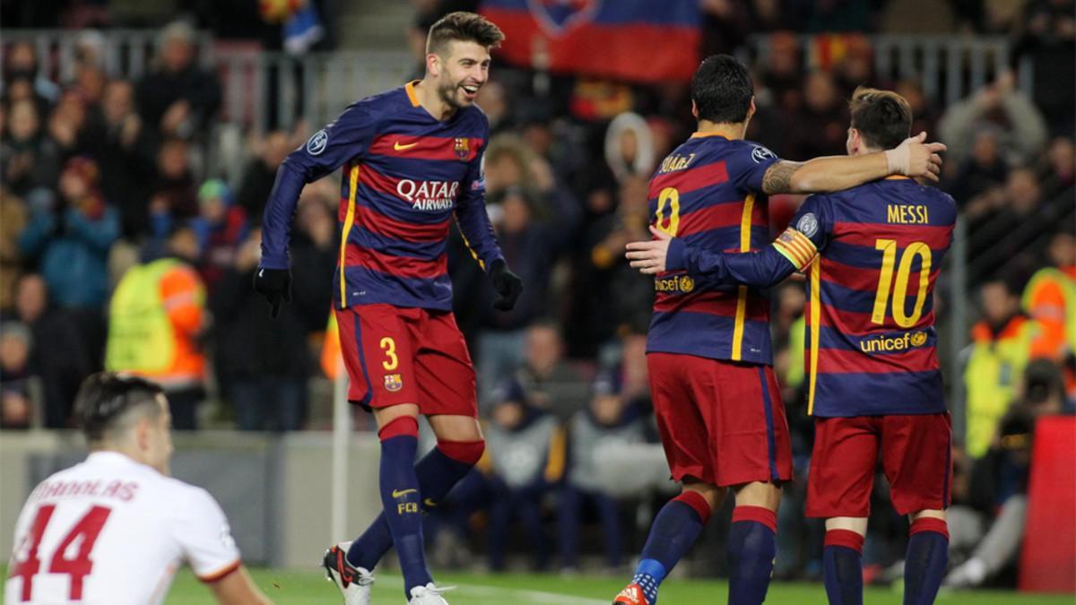 Los jugadores del Barça celebran un gol contra la Roma en la Champions 2015/16