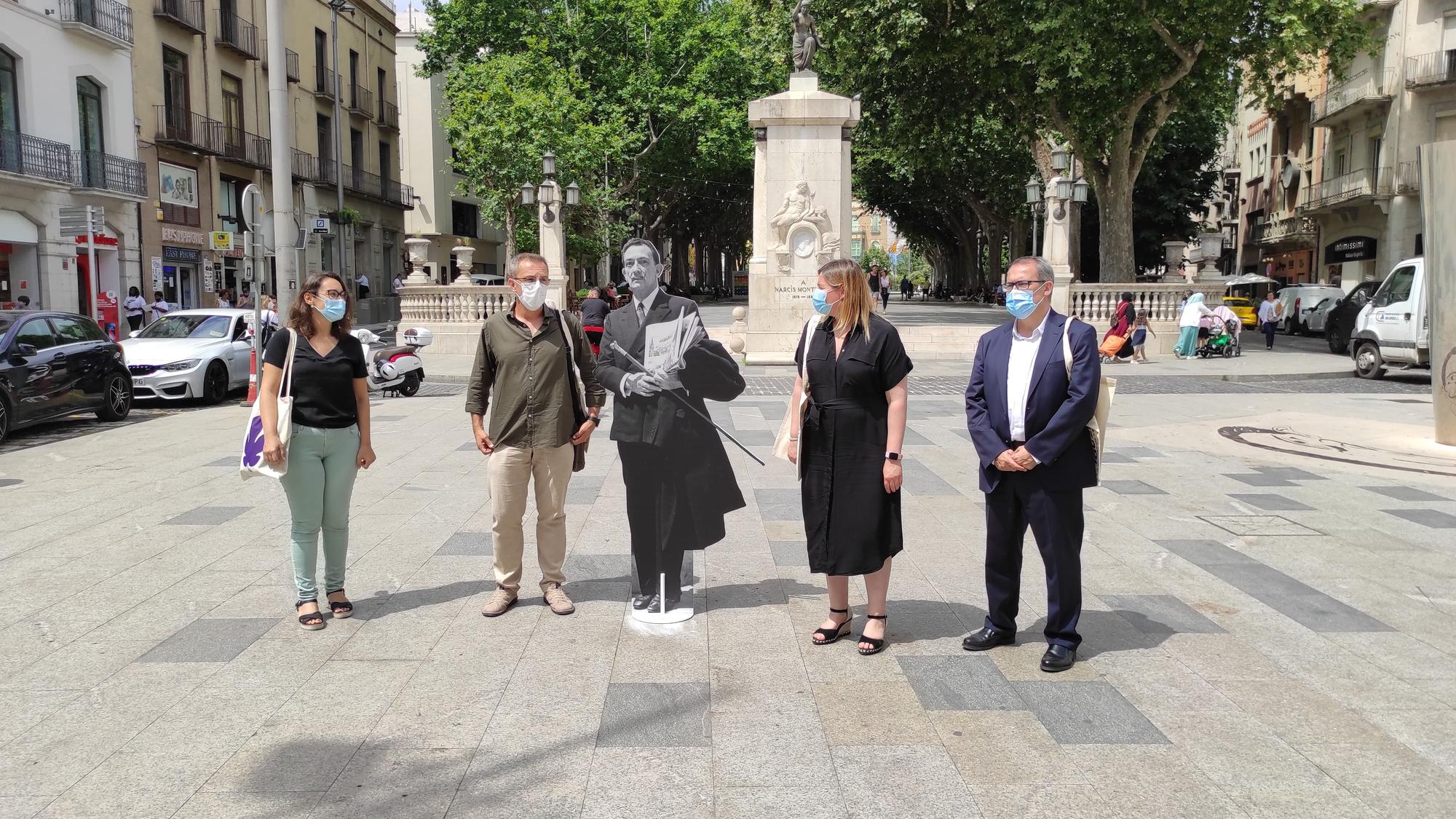 Dalí invaeix la ciutat de Figueres en una campanya promocional