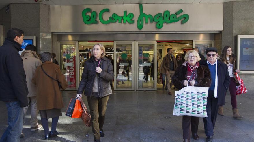 El Corte Inglés contratará a 8.500 personas para la campaña de Navidad