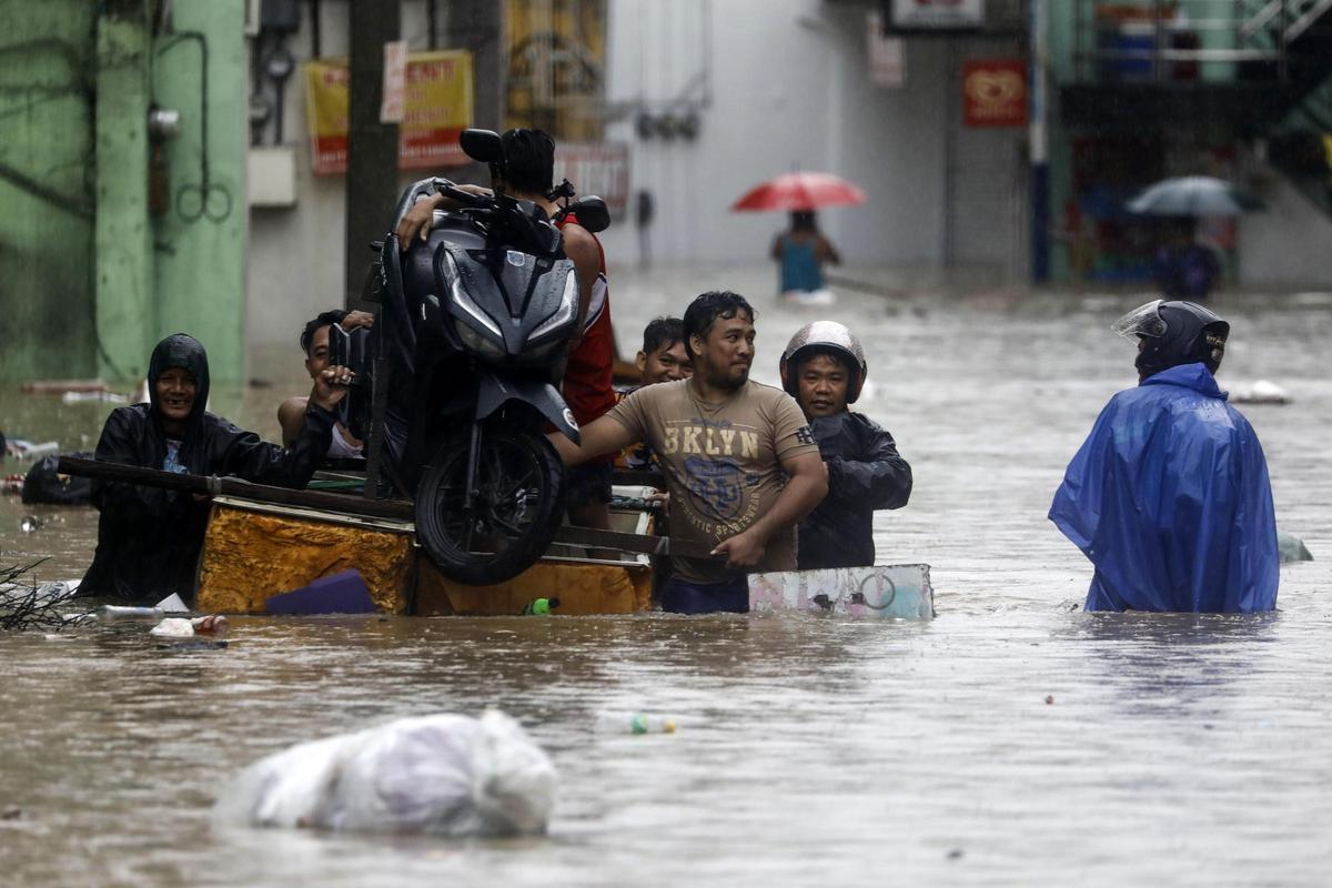 Efectos del paso de la tormenta tropical Yagi por Luzón, en Filipinas.
