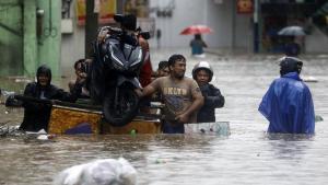 Al menos diez muertos por una tormenta tropical en la isla filipina de Luzón