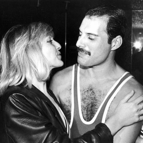 A la venta la casa donde Freddie Mercury vivió sus últimos años