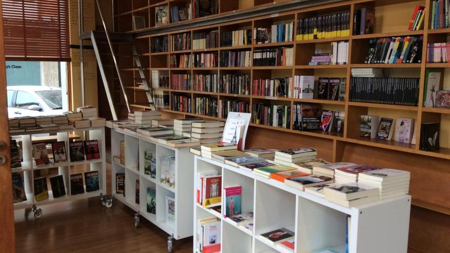 Cierra la penúltima librería de Dénia