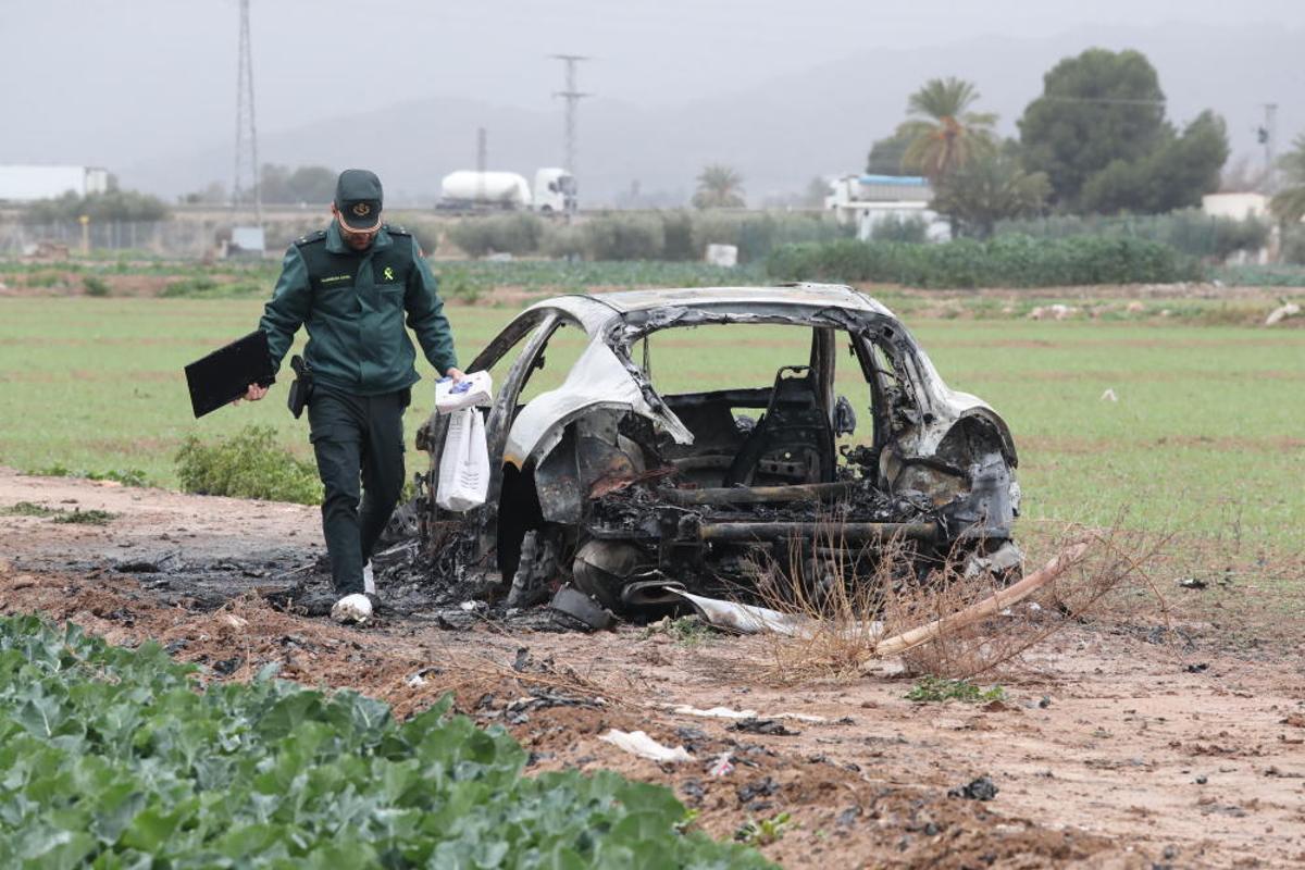 La banda del Porsche prende fuego al Porsche para no dejar huellas