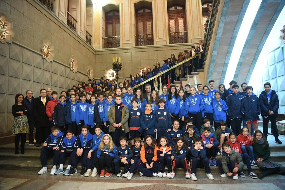 Recepción a Maristas en el Concello de A Coruña