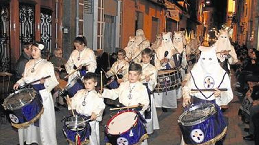 Nueve cofradías sacan sus pasos en procesión