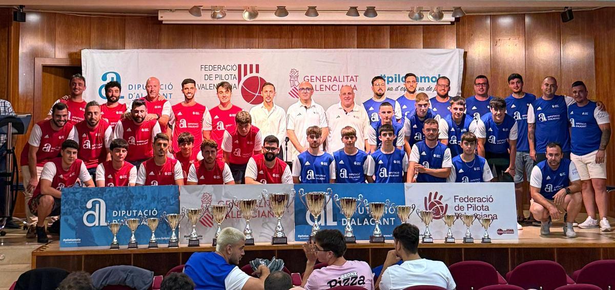 Finalistes de la lliga de llargues.