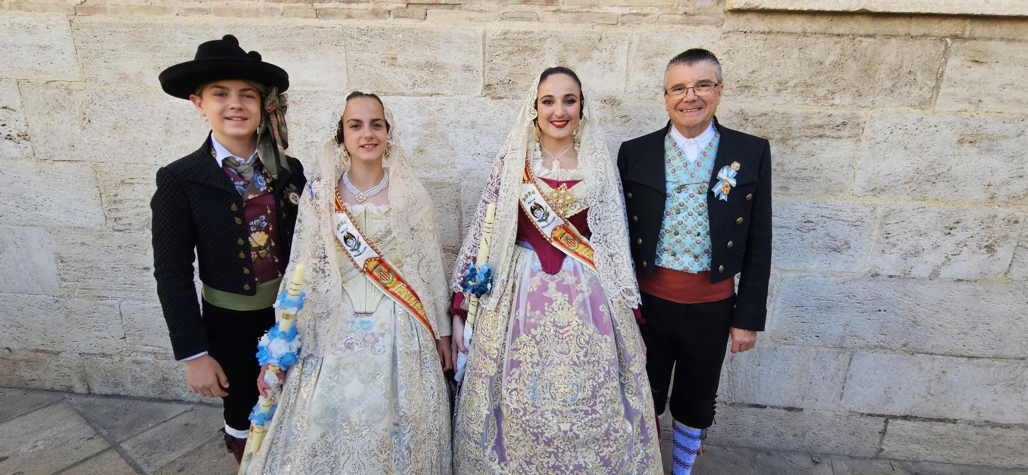 Las comisiones de falla en la Procesión de la Virgen (1/5)