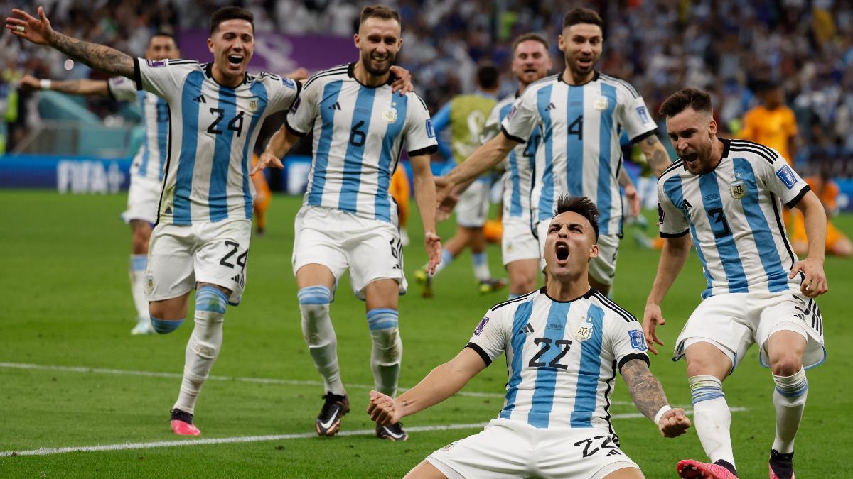 Los jugadores de Argentina celebrando en el Mundial de Qatar