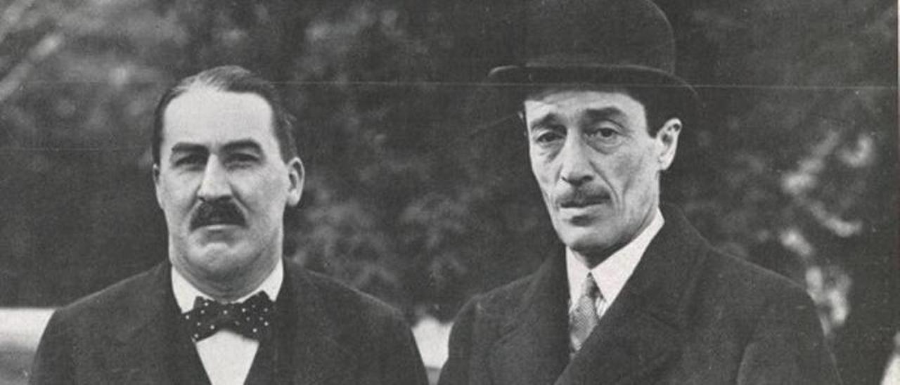 Howard Carter y Jacobo Fitz-James Stuart y Falcó.