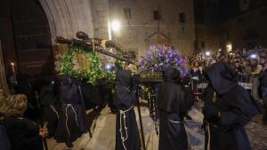 Cristo Negro sale de la Concatedral de Santa María en la madrugada del Miércoles Santo