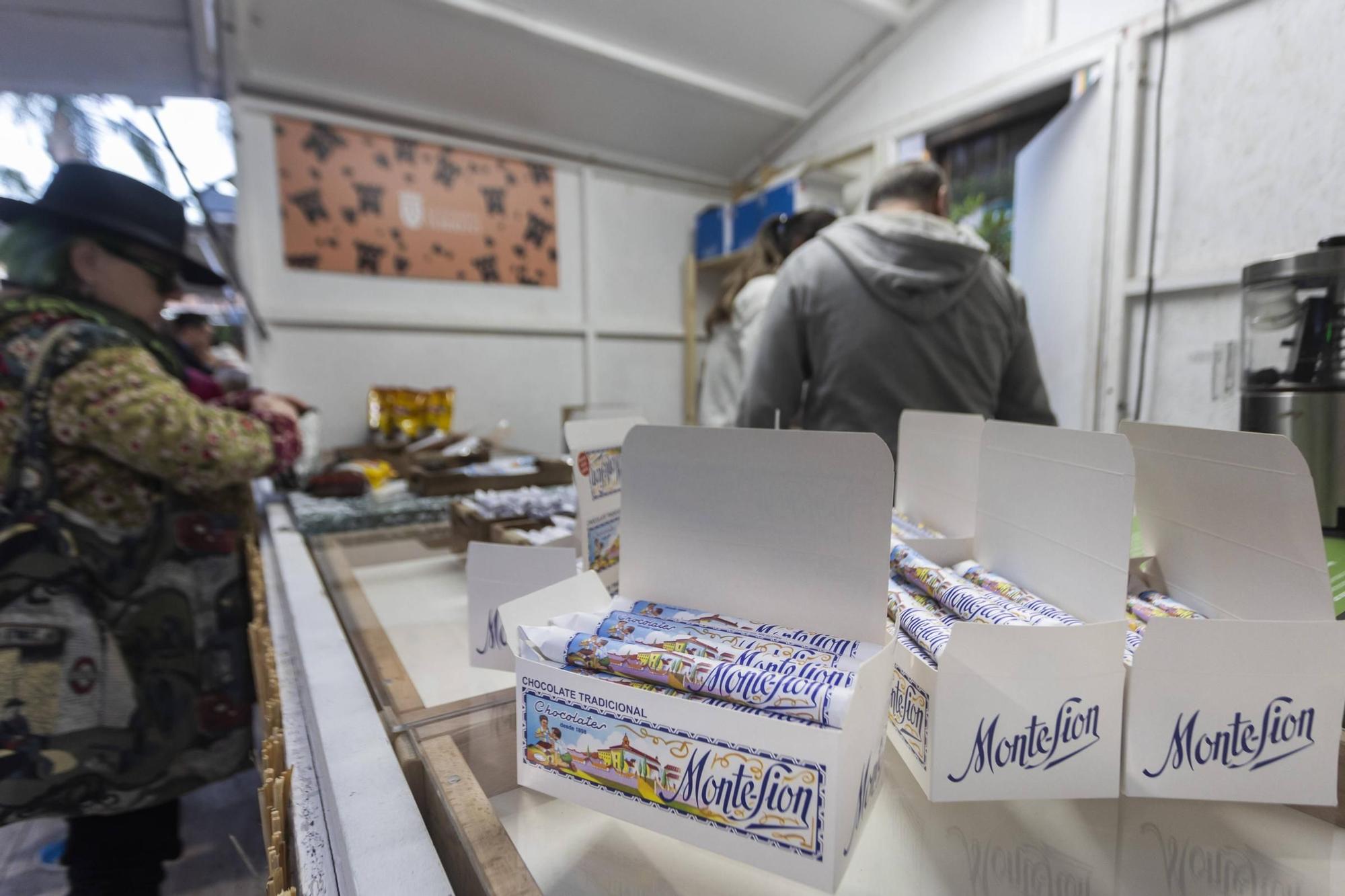 La Feria del Chocolate de Torrent atrae a cientos de amantes del dulce