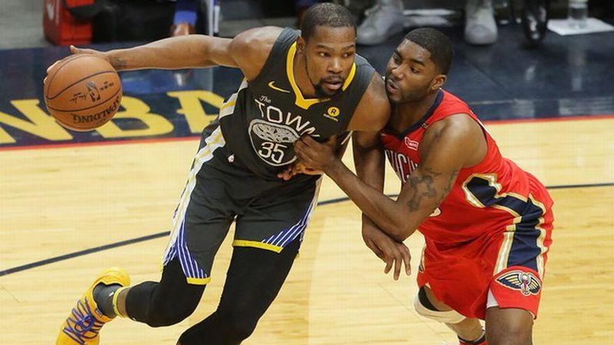 Los Rockets y los Warriors dominan el Oeste