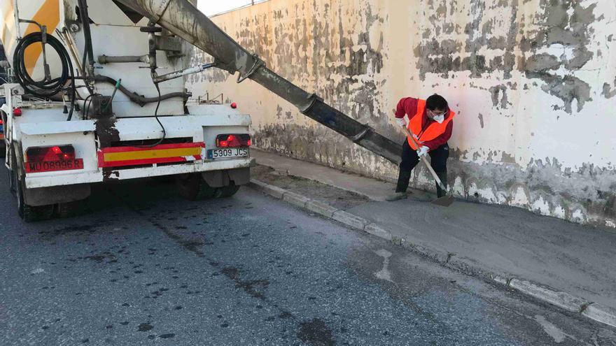 Concluyen los trabajos para la mejora y mantenimiento de los polígonos industriales de Cieza