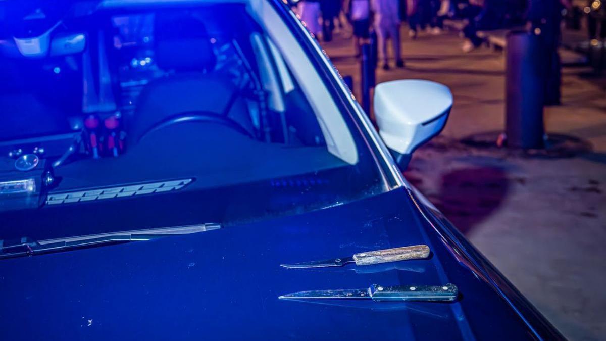 Dos ganivets requisats per la policia durant les festes de la Mercè.