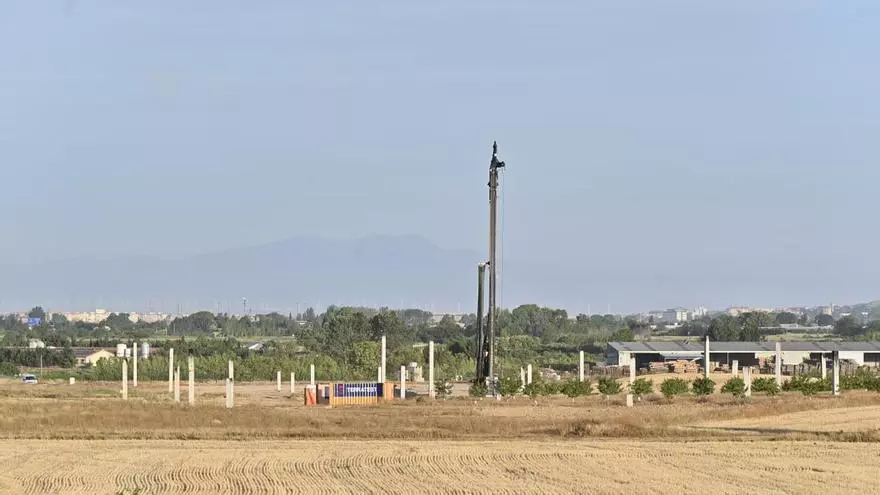 Primeros movimientos en los terrenos de Microsoft para el centro de datos de Villamayor de Gállego