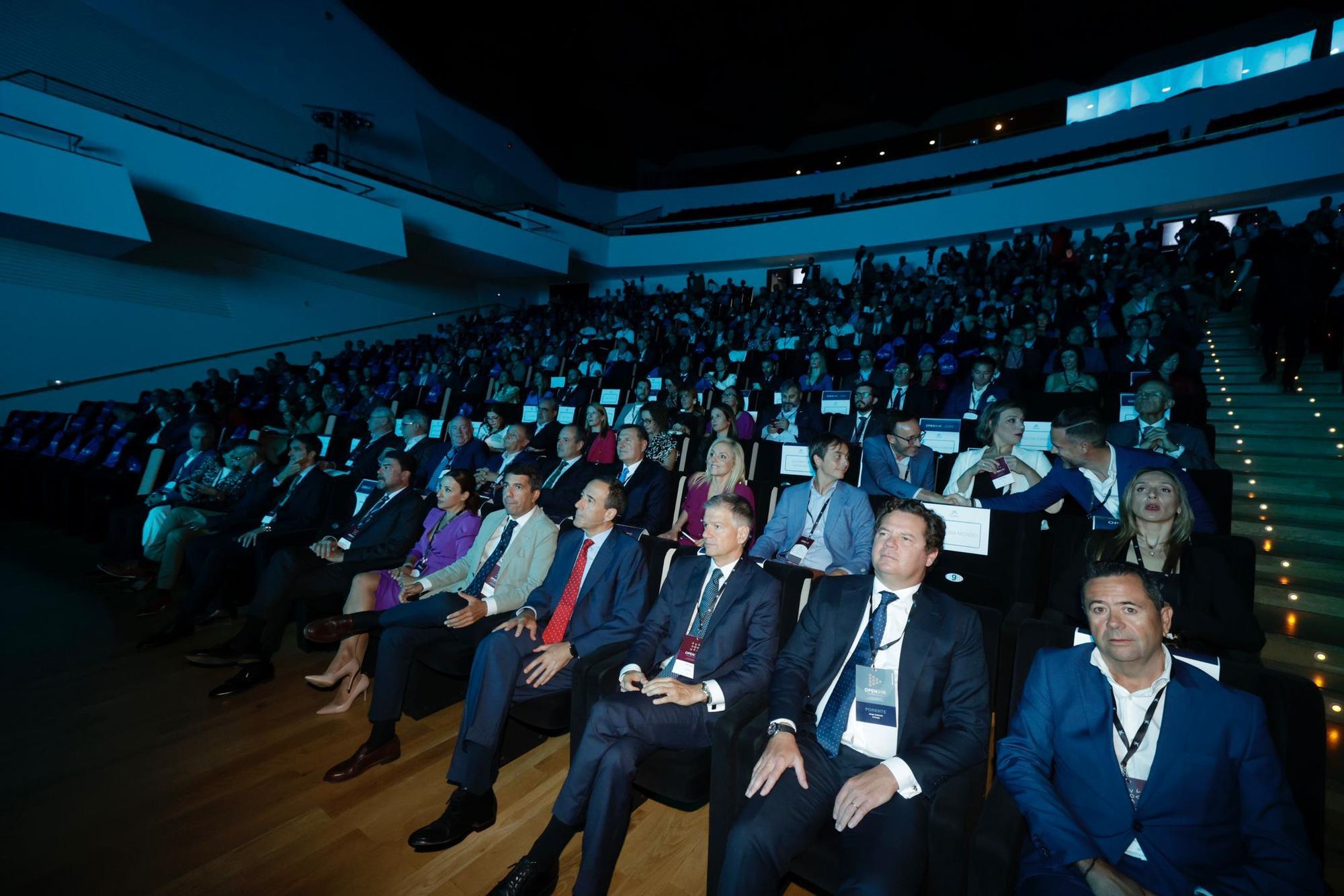 El consejero delegado de CaixaBank, Gonzalo Gortázar, participa en el congreso Opendir, organizado por el Círculo-Directivos de Alicante en el ADDA
