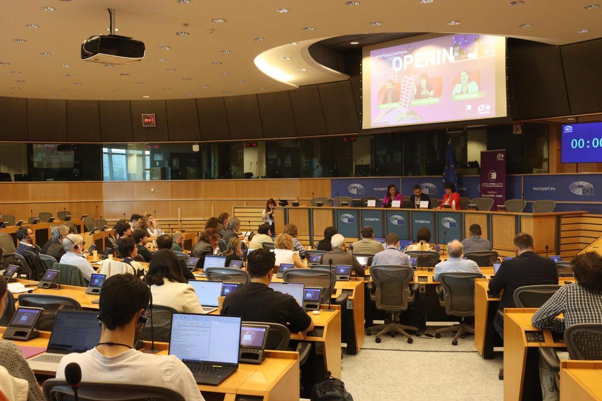 Conferencia 'Vivenda para todos os pobos de Europa', coorganizada polo BNG no Parlamento Europeo,