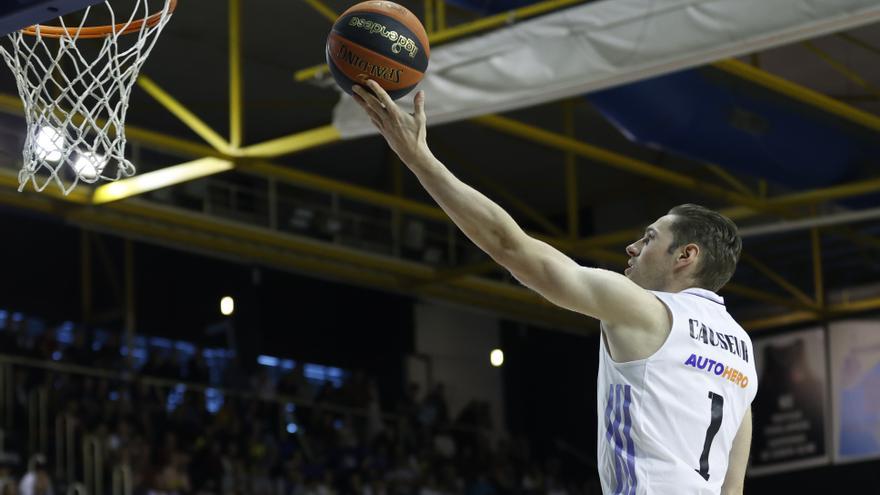 El Real Madrid no baja el ritmo ante el Carplus Fuenlabrada