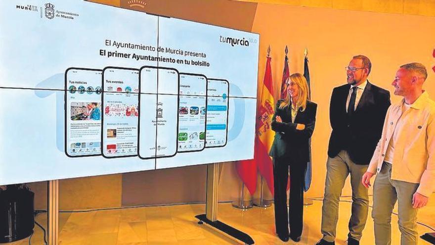 Murcia, el primer ayuntamiento que cabe en un bolsillo