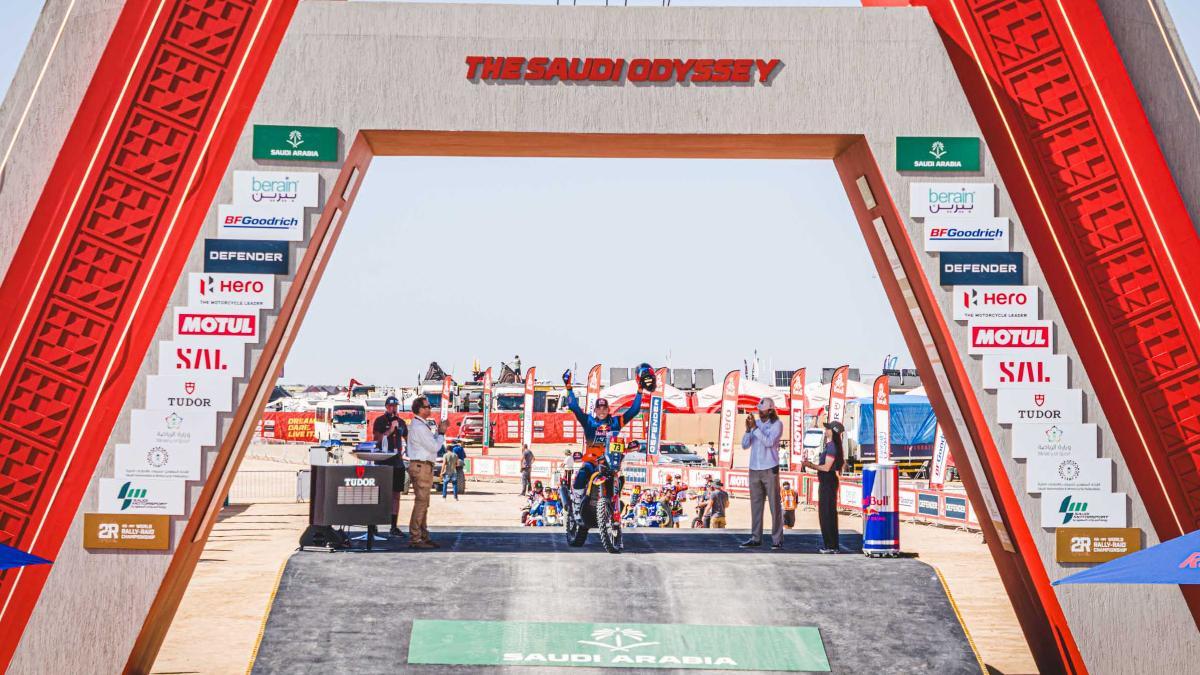 Edgar Canet, vencedor del prólogo del Dakar