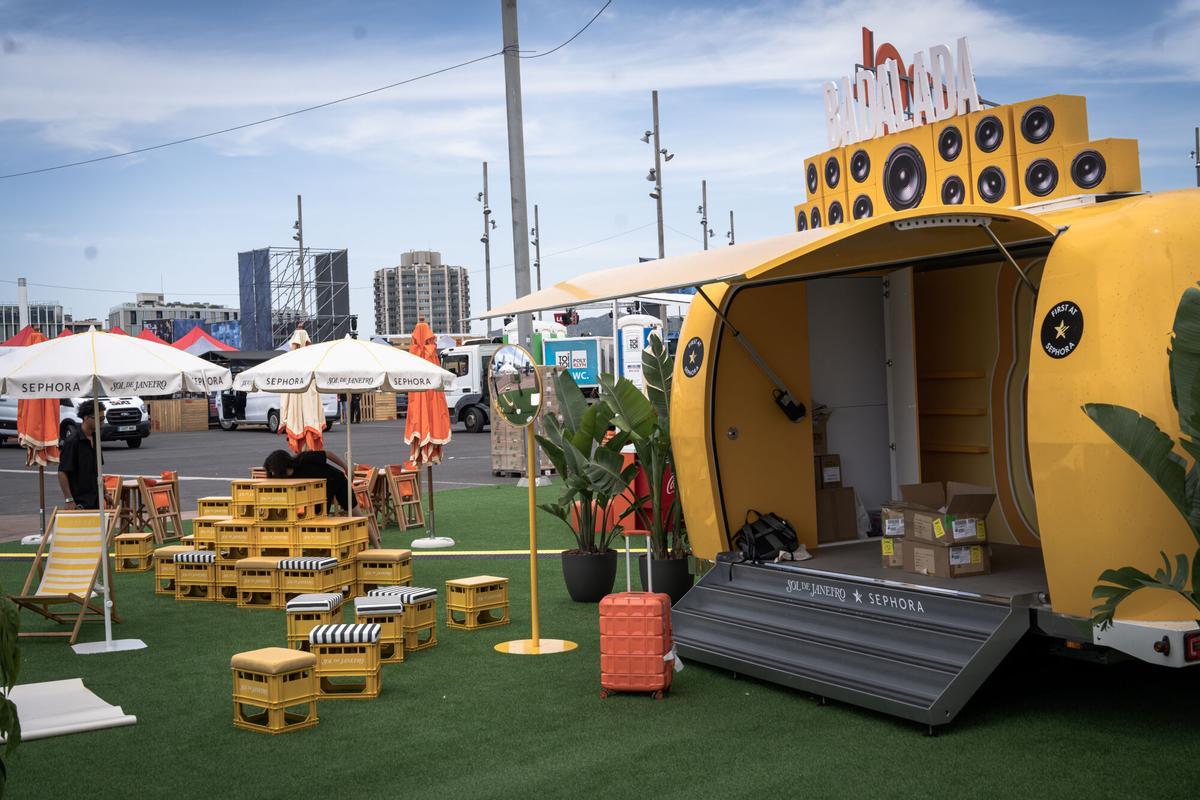 Preparativos para el festival Primavera Sound.