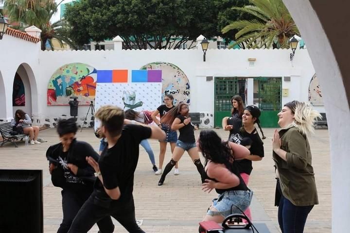 Día de diversión en la Casa de la Juventud